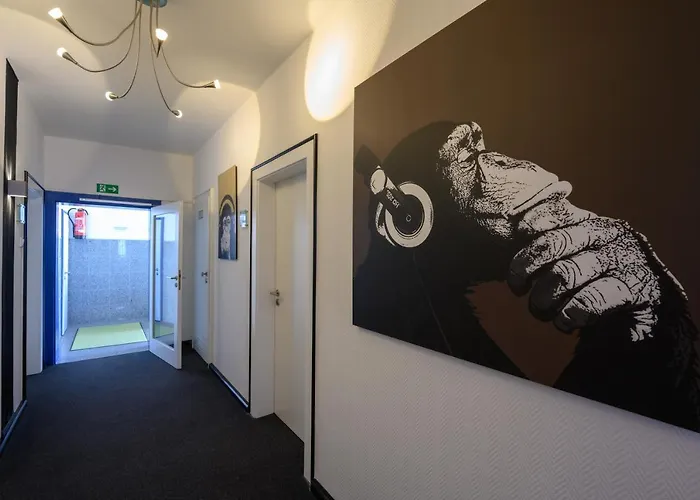 赫尔曼酒店 凯撒斯劳滕